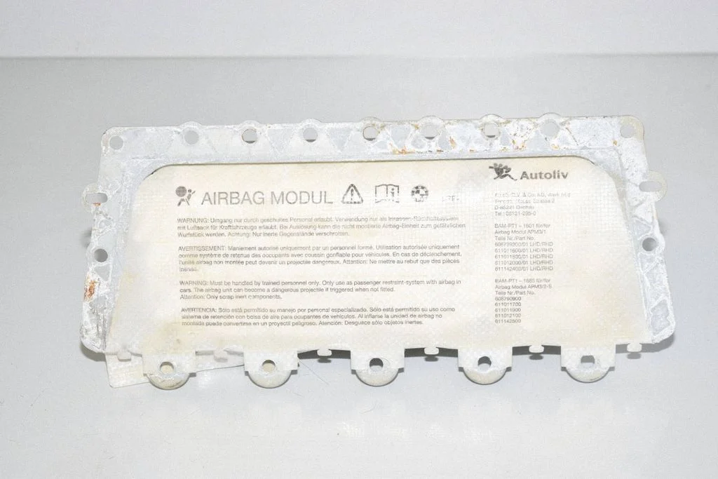 Passenger airbag 9142536