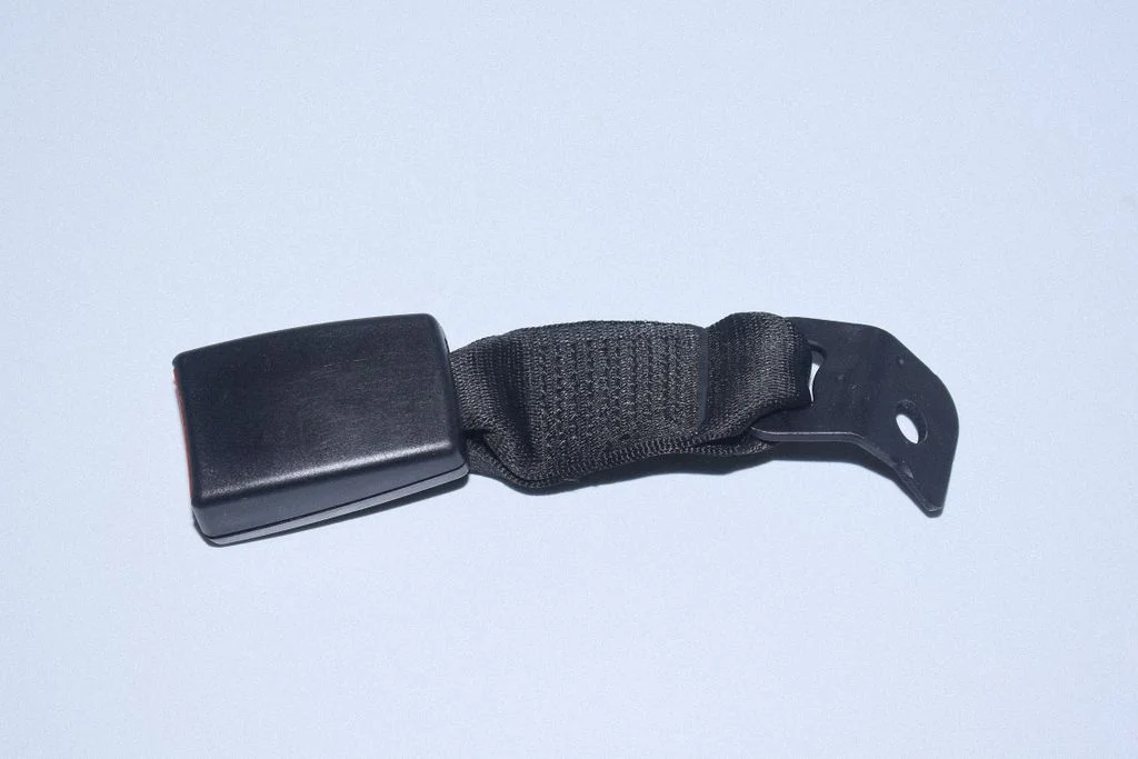 Rear seatbelt buckle – BMW 3 Series E92 E93 (2005-2014)