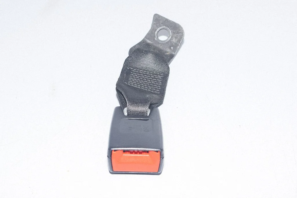 Rear seatbelt buckle 9117261