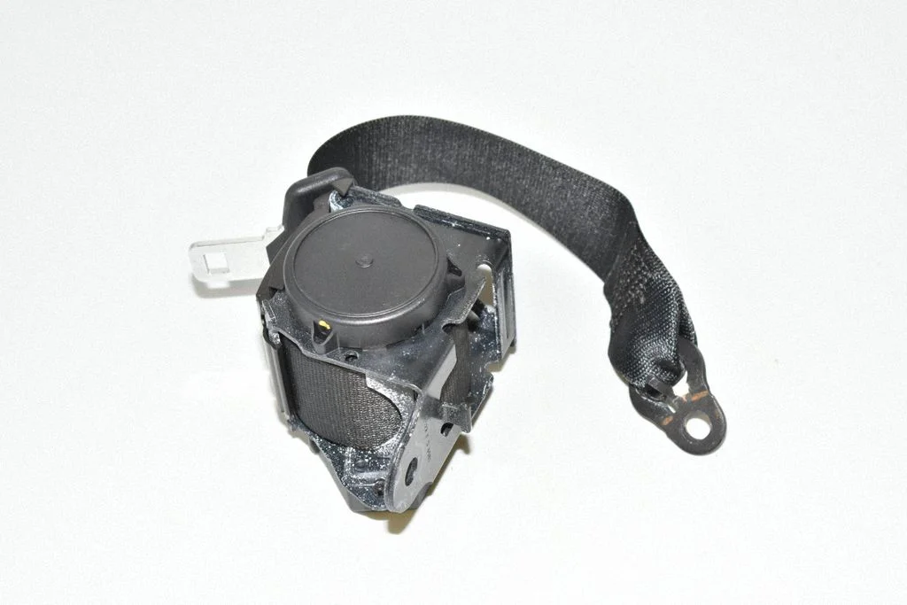 Tagumine turvavöö – BMW 4-seeria F32 F33 (2013-2020)