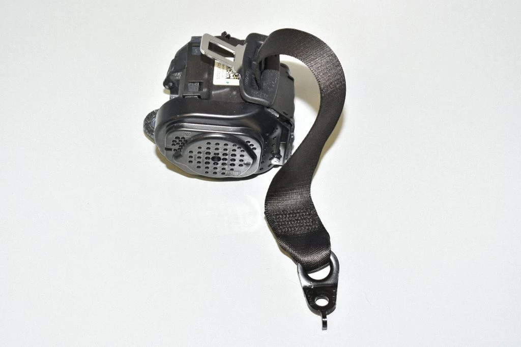 Rear seatbelt – BMW 6 Series G32 Gran Turismo (2017-)