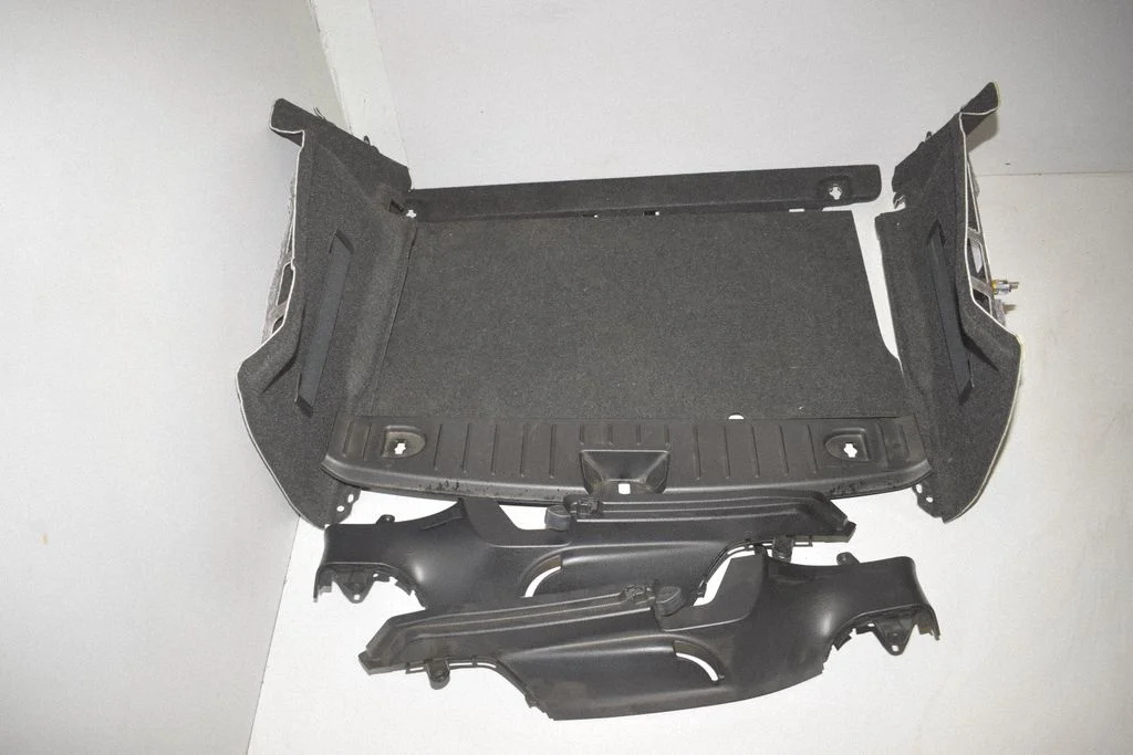 Muu pagasiruumi viimistluse osa – BMW i3 (2013-)