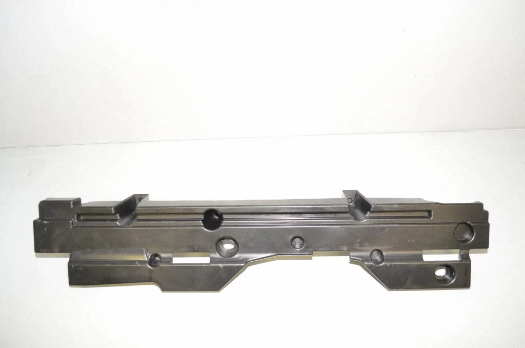 Other trunk/boot trim element 9004953