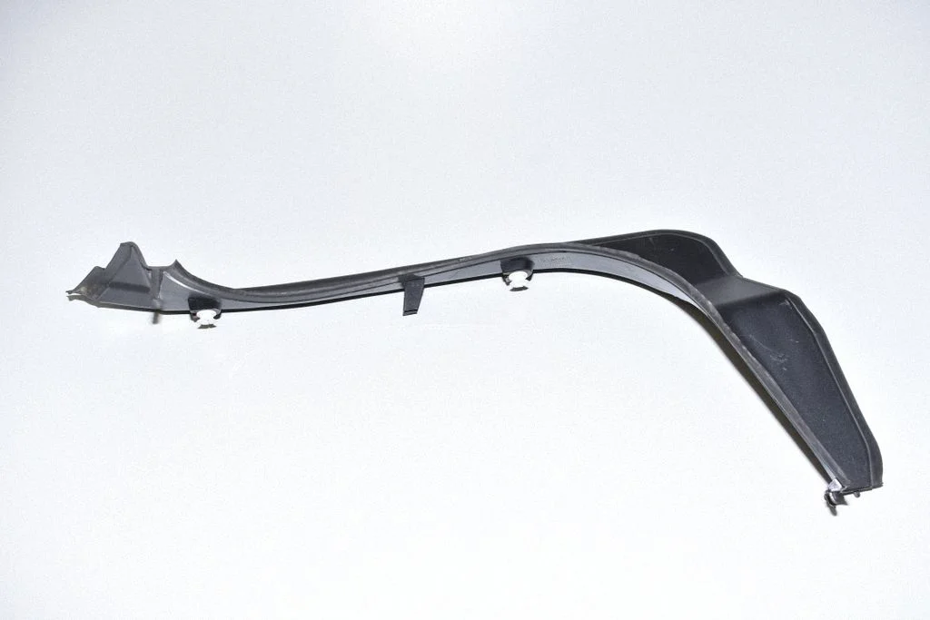 Other trunk/boot trim element – right
