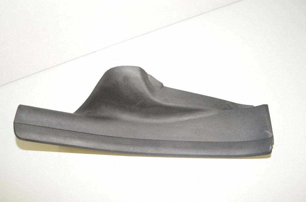 Rear sill trim cover 7446423