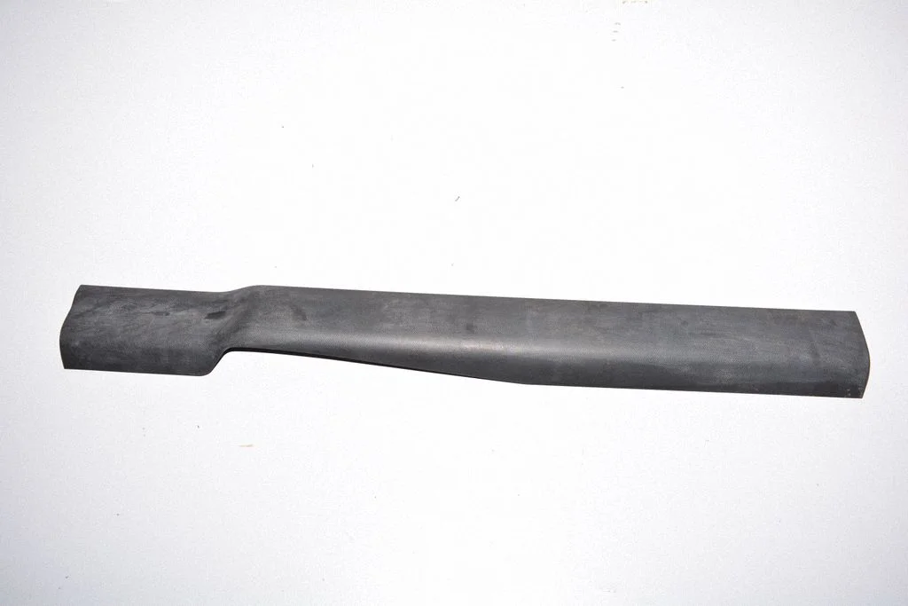 Listwa progowa przednia (wewnętrzna) 7272380