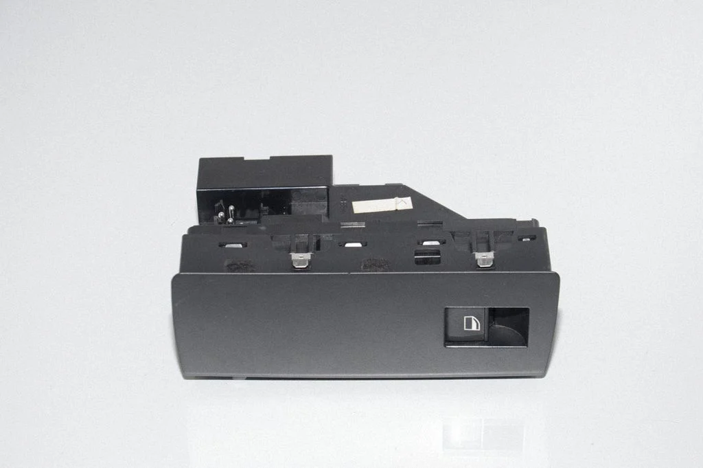 Elektriaknate lüliti 6937484