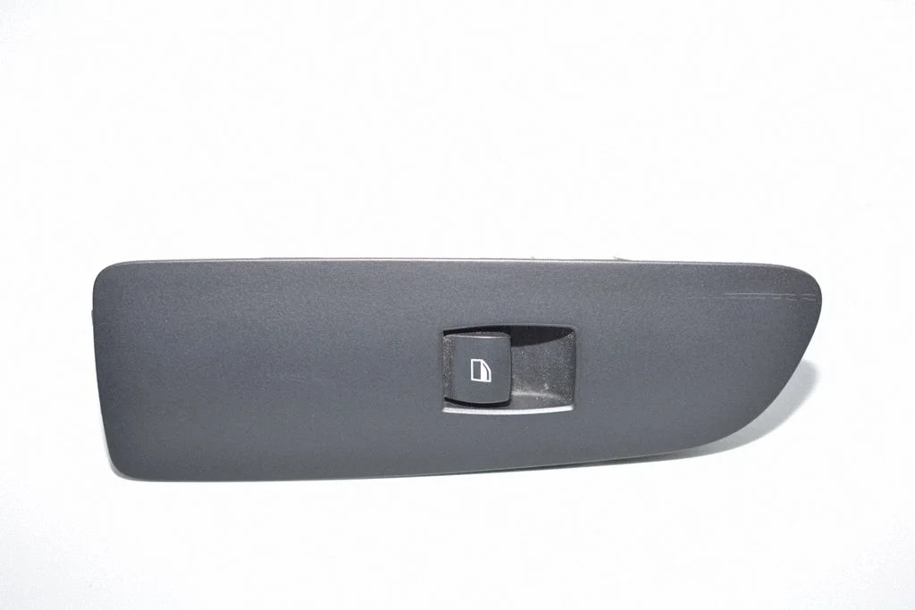 Electric window control switch – BMW 1 Series E81 E87 (2004-2011)