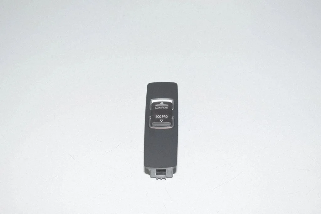 Muud lülitid / nupud / hoovad – BMW i3 (2013-)