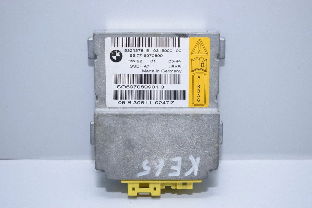 Turvapatjade juhtplokk
