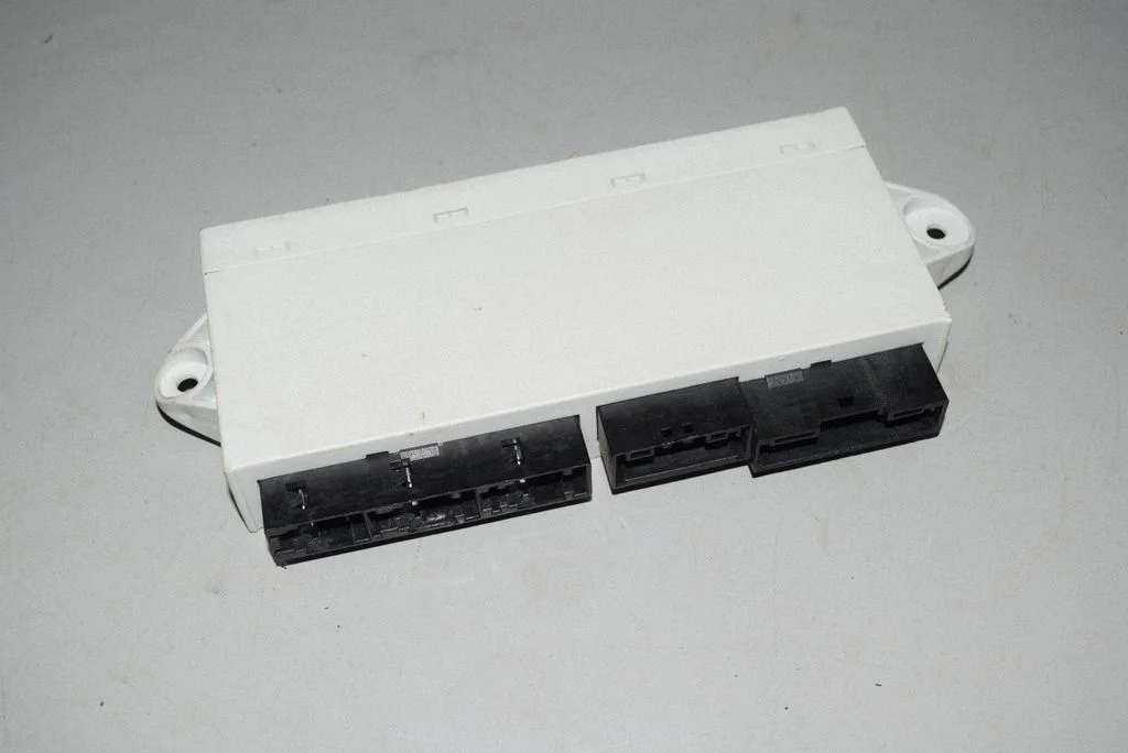 Durų elektronikos valdymo blokas
