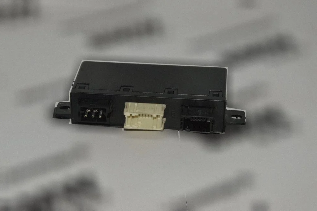 Durų elektronikos valdymo blokas