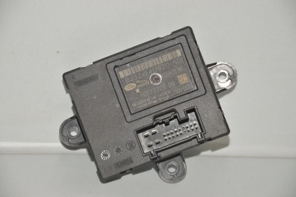 Durų elektronikos valdymo blokas