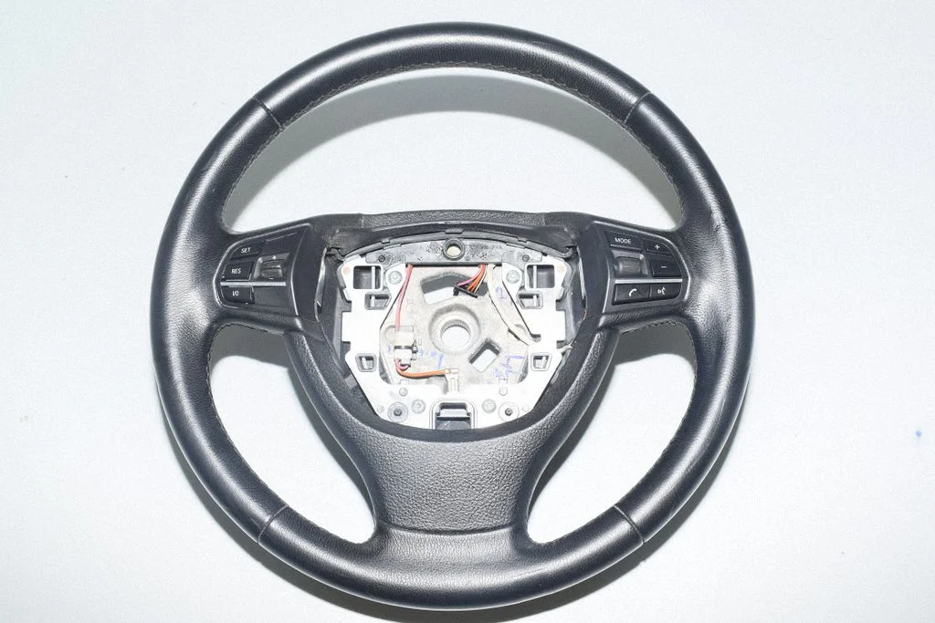 Steering wheel 9163029