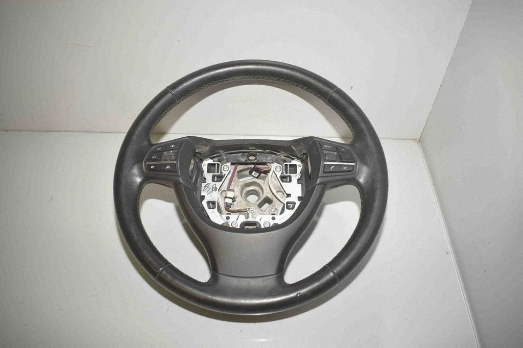 Kierownica 9218394