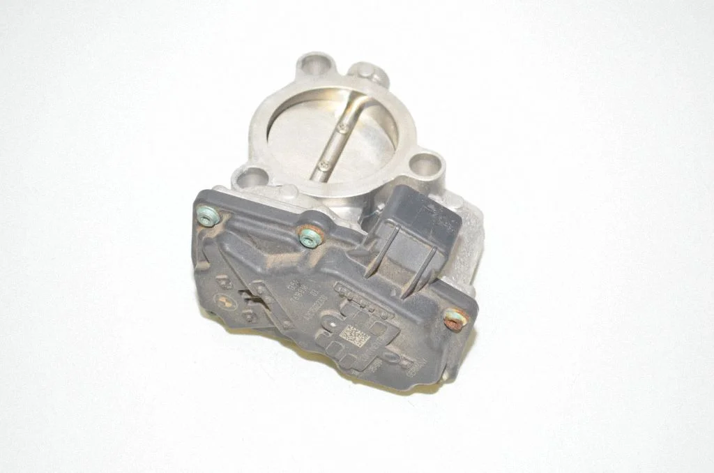 Throttle valve 7618838