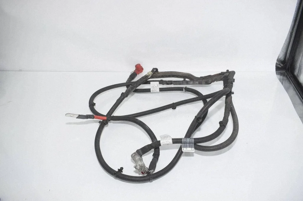 Positive cable (battery) 8801729