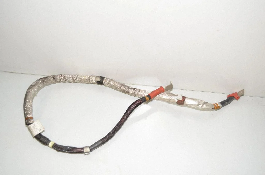 Positive cable (battery) 8476015