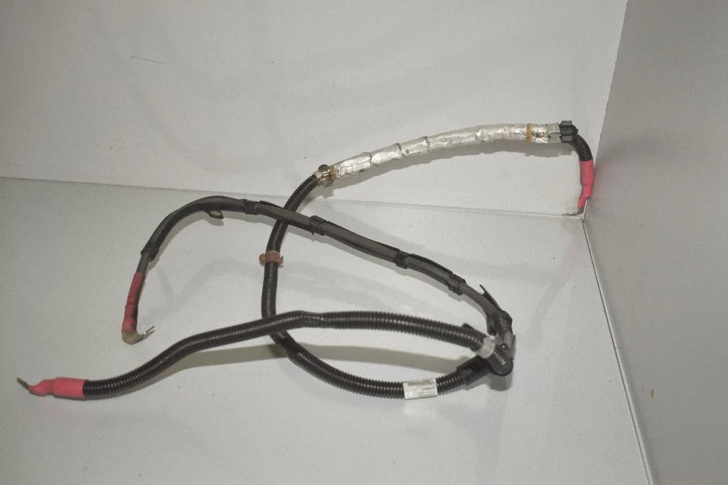 Plusa vads (akumulatora) 7823310