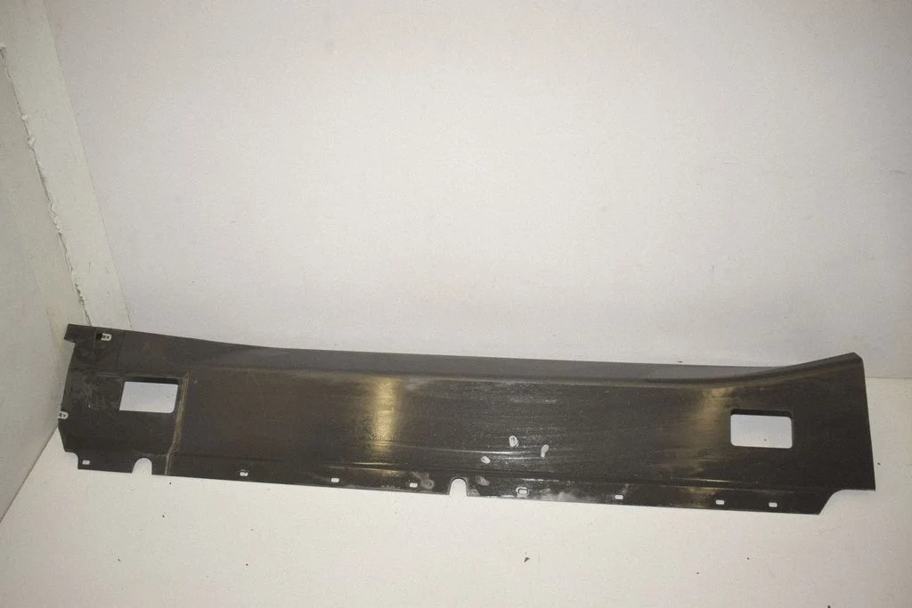 Sill 7368597