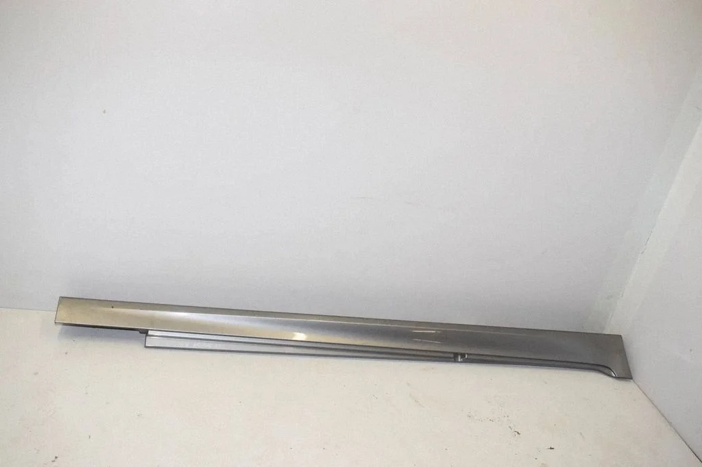 Sill 7903888