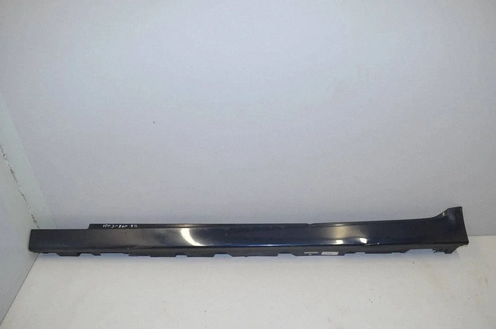 Sill 7184773