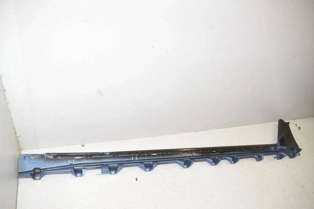 Sill 7490700