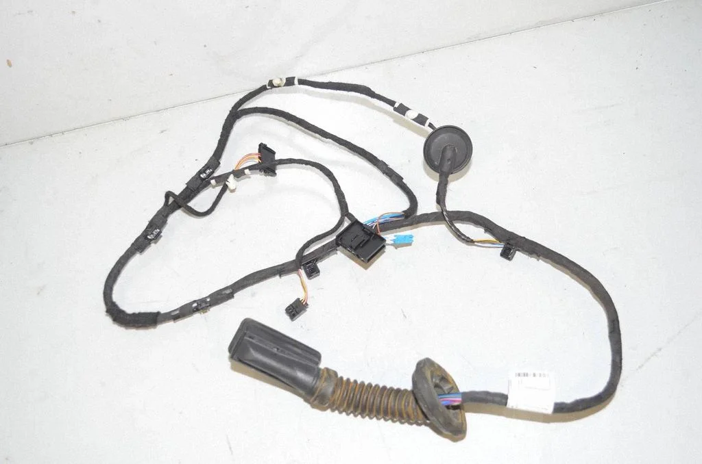 Rear door wiring loom – BMW 2 Series Active Tourer U06 (2021-)