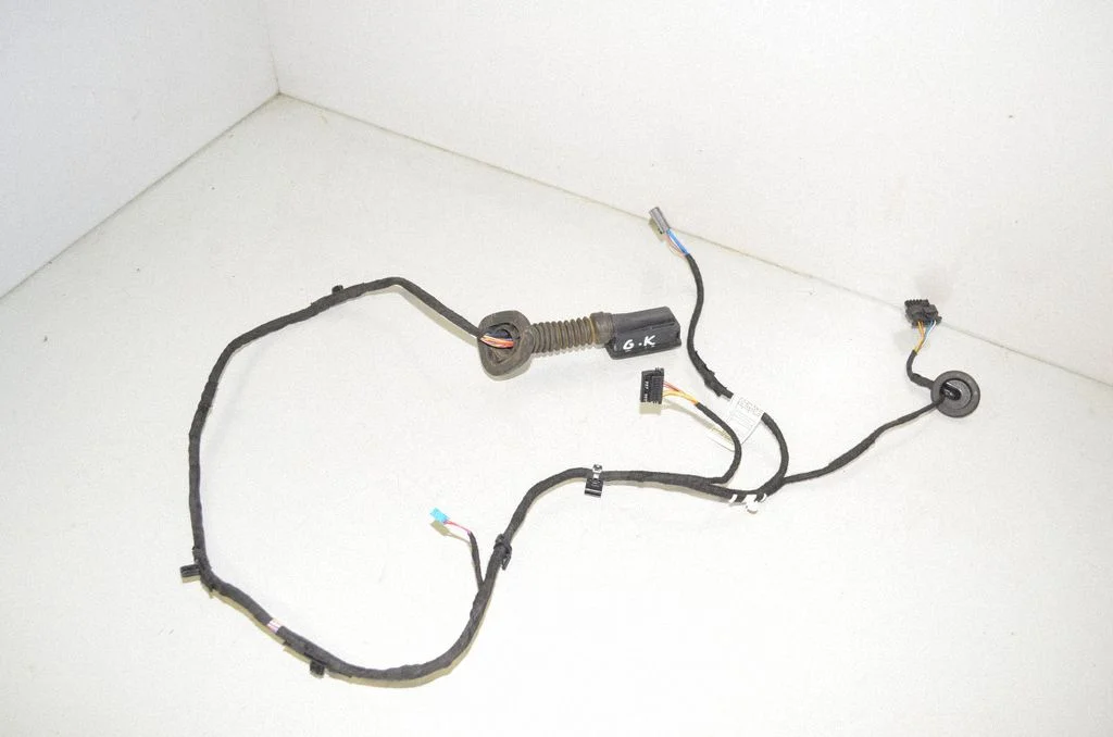 Rear door wiring loom 5A52C39