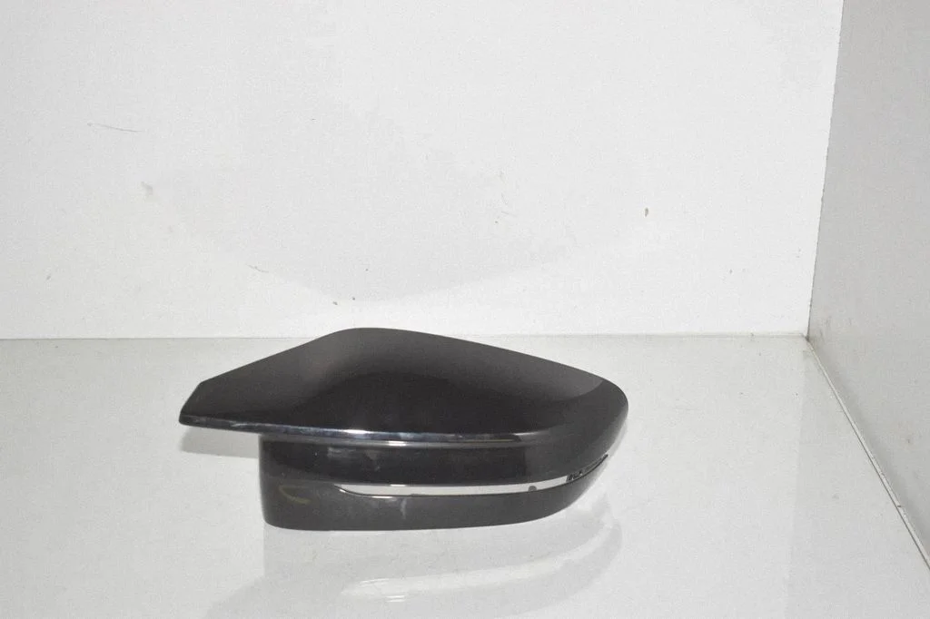 Veidrodėlio plastikinė apdaila
