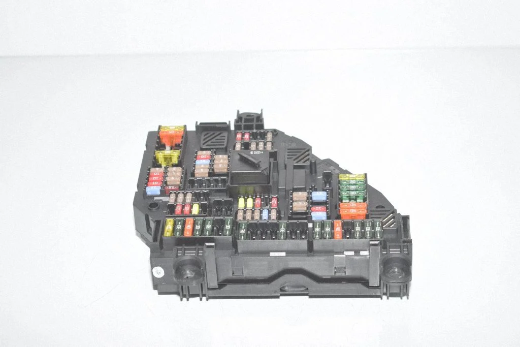 Fuse box set 9264923