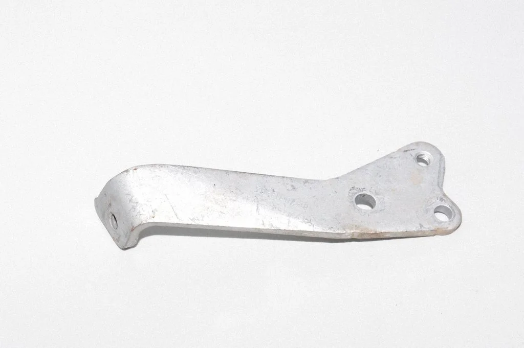 Kita variklio skyriaus detalė
