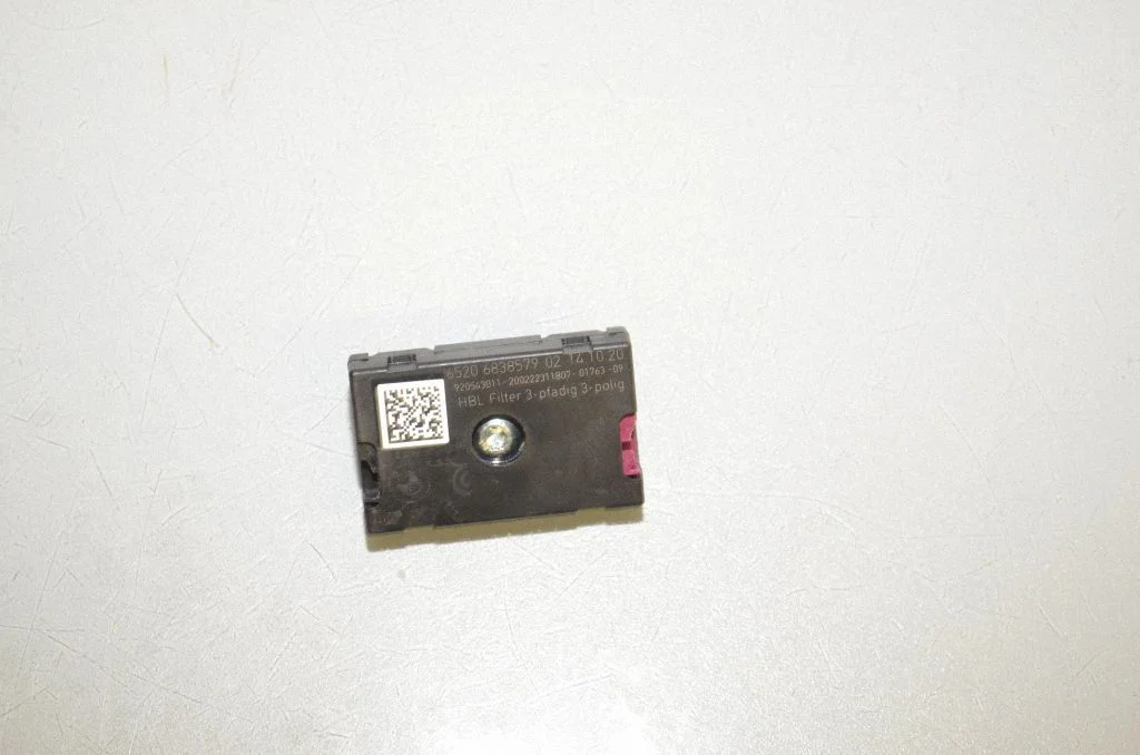 Aerial antenna amplifier 6838579