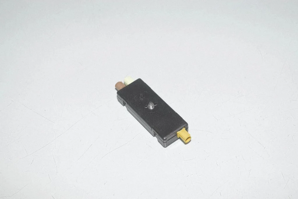 Wzmacniacz antenowy 9254004