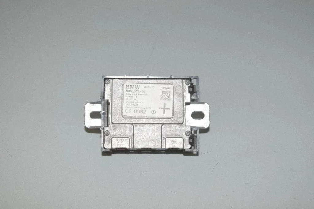 Aerial antenna amplifier 9358302