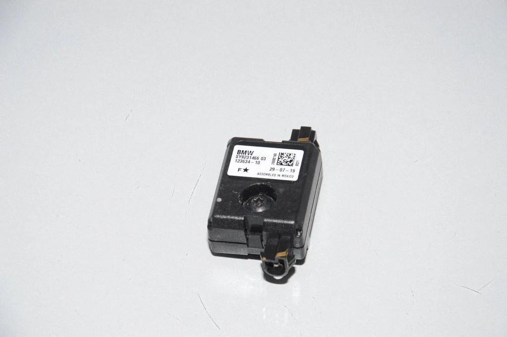 Antenas pastiprinātājs 9231466
