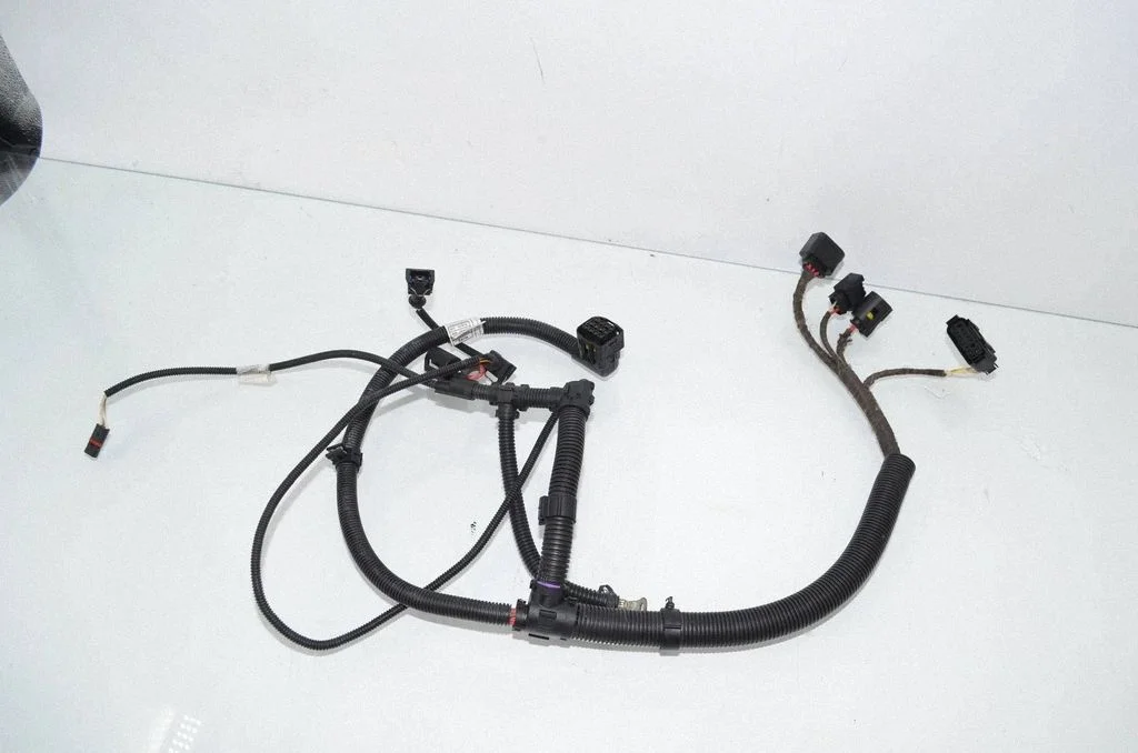Engine installation wiring loom 7634056