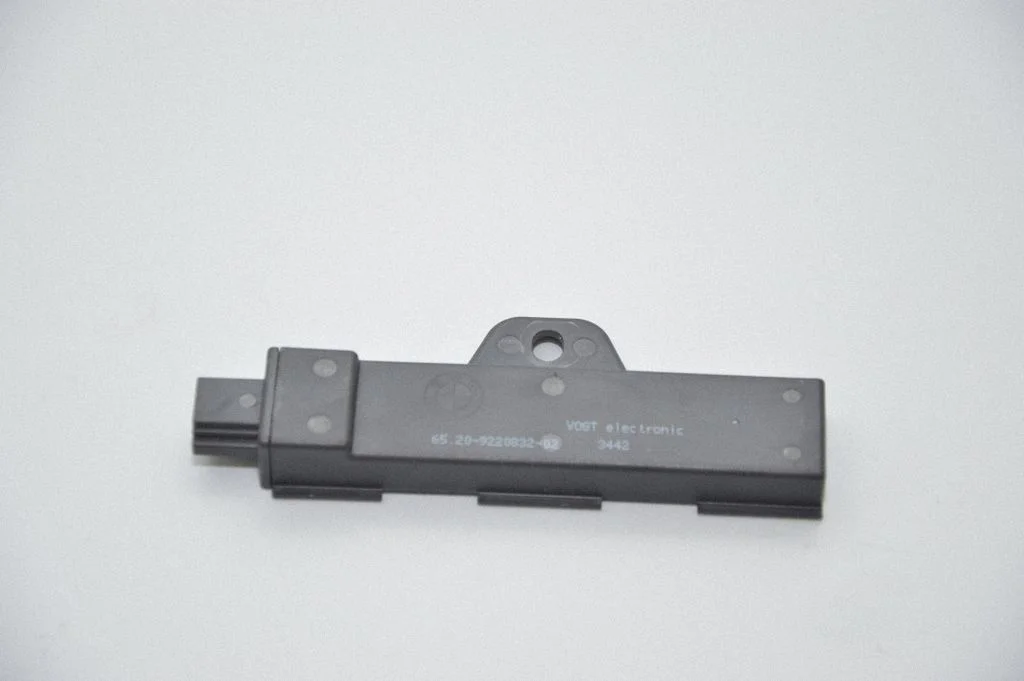 Interior comfort aerial antenna