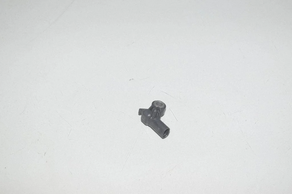 Airbag deployment crash/impact sensor – Tesla Model Y (2020-)