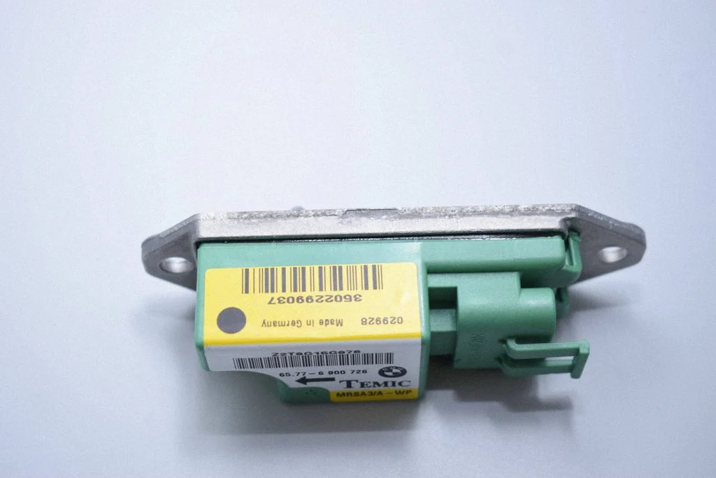 Drošības spilvenu trieciena sensors – BMW 5. sērija E39 (1996-2003)