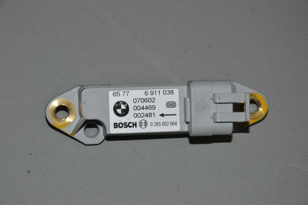 Airbag deployment crash/impact sensor