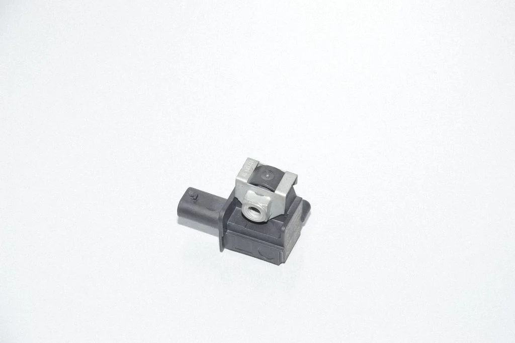 Airbag deployment crash/impact sensor