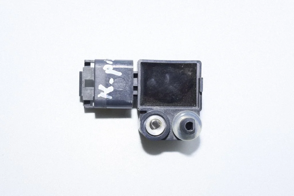 Airbag deployment crash/impact sensor 9159311