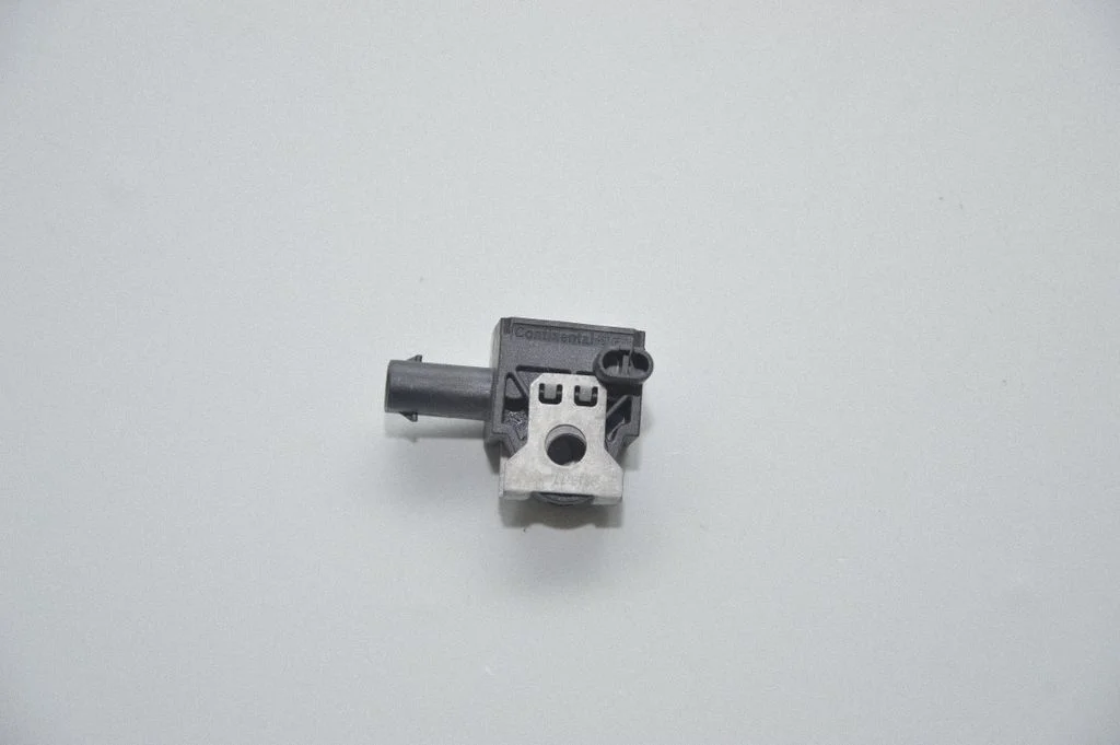 Airbag deployment crash/impact sensor 9224177