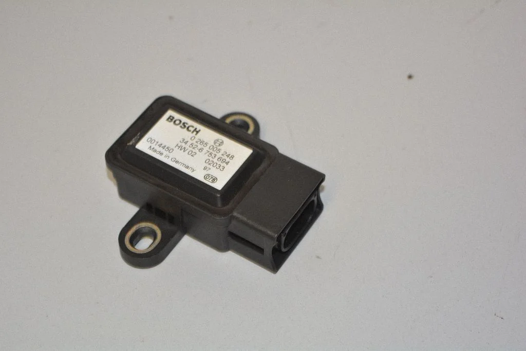 ESP (stabilitātes sistēmas) sensors (paātrinājuma sensors)