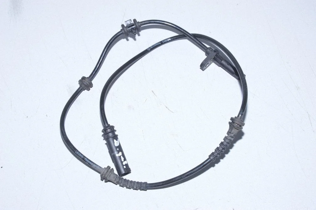 Czujnik ABS tylny – BMW Seria 7 F01 F02 F03 F04 (2008-2016)
