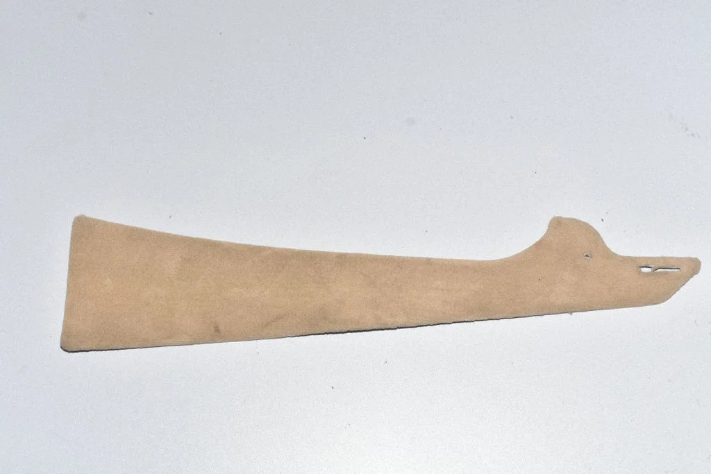 Kita centrinė konsolės (tunelio) detalė
