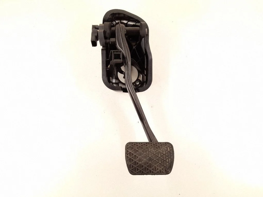 Brake pedal – Mercedes-Benz GLC-Class C253 (2016-)