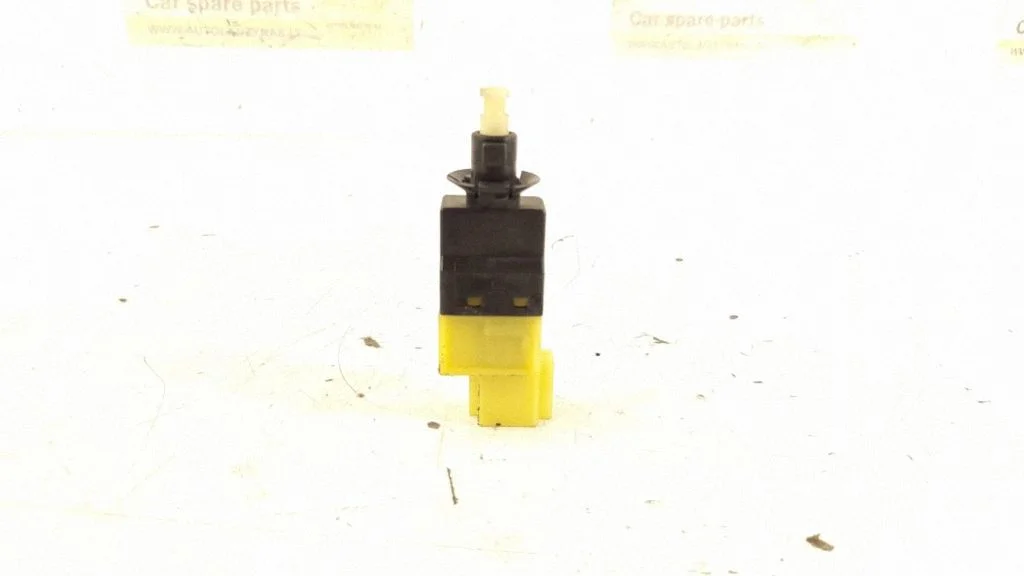 Brake pedal sensor switch 0015456709