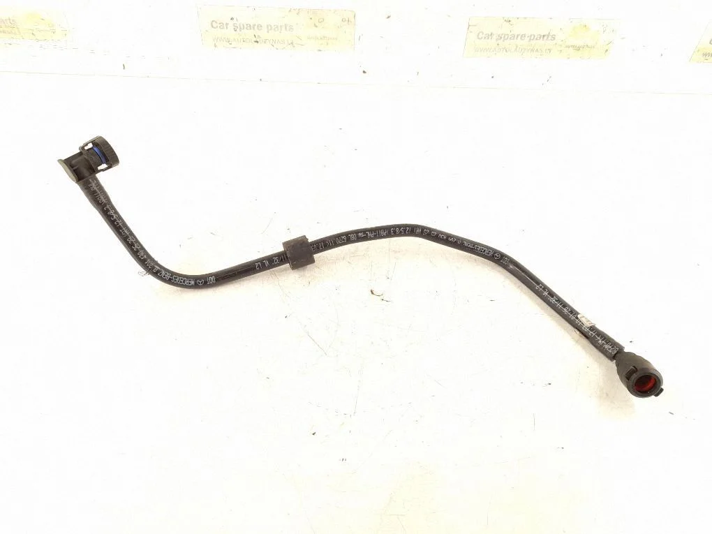 Brake line pipe/hose – front